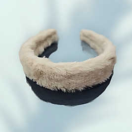 Peluş Makyaj, Kişisel Bakım Taç Bej Rengi