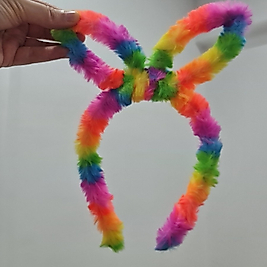 Tavşanlı Peluş Gökkuşağı Taç Toka