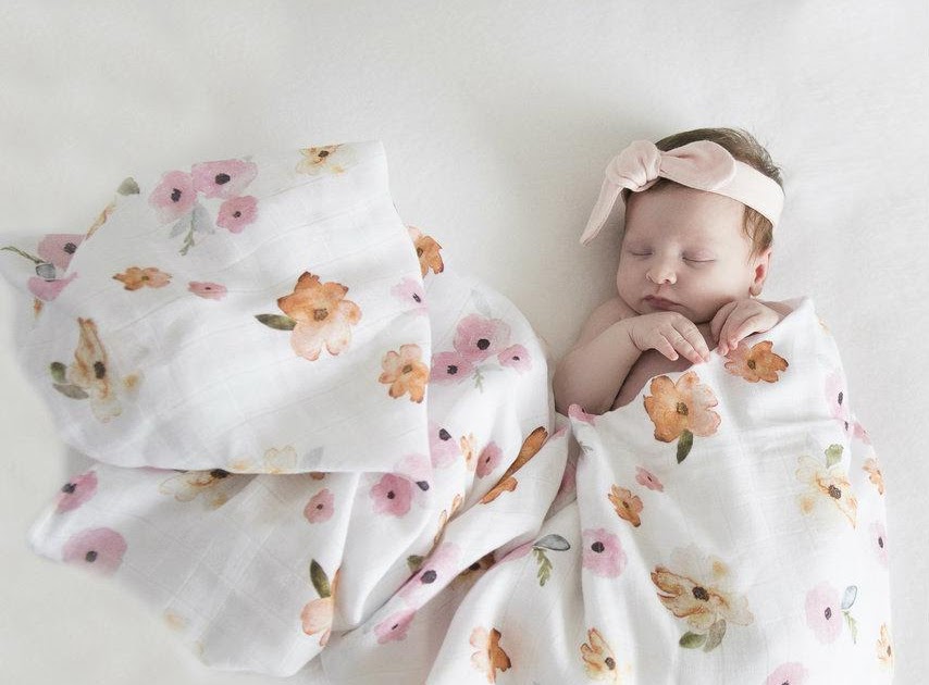 Pamuklu Bebek Giysileri